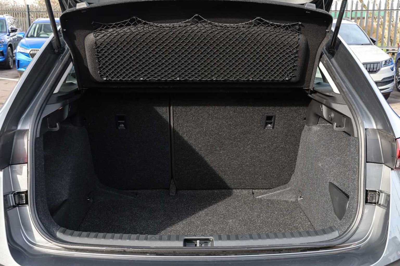 SKODA Scala 5-Dr 1.0 TSI (95ps) SE