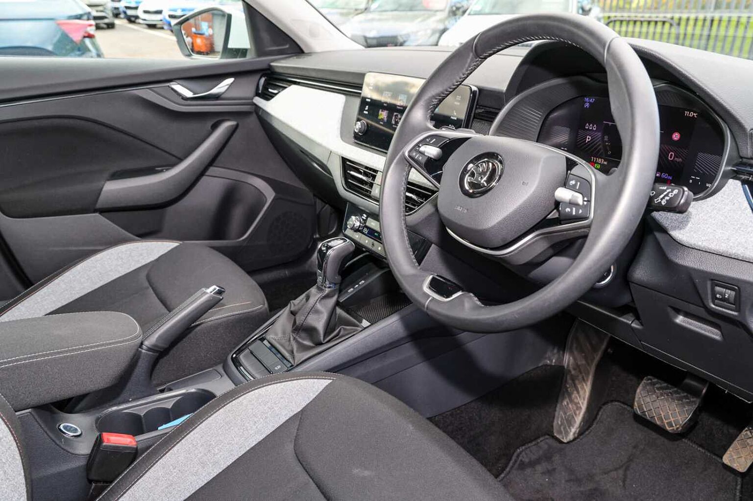 SKODA Kamiq Hatchback 1.5 TSI SE 5dr DSG